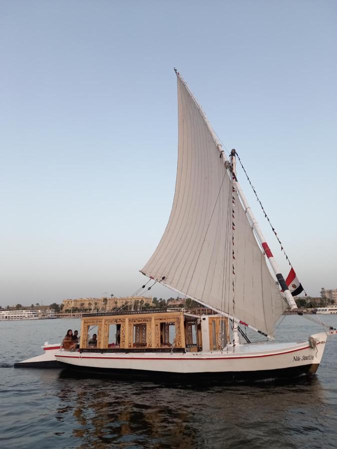 Nile Sunrise Felucca Boat Private Rental Luxor Exterior foto