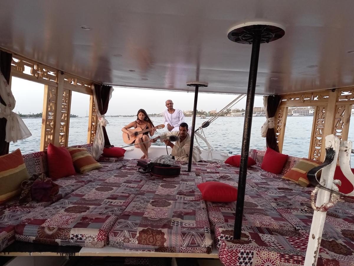Nile Sunrise Felucca Boat Private Rental Luxor Exterior foto