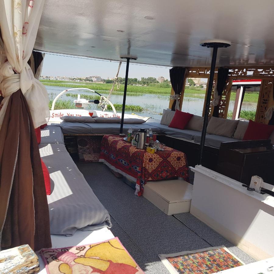 Nile Sunrise Felucca Boat Private Rental Luxor Exterior foto