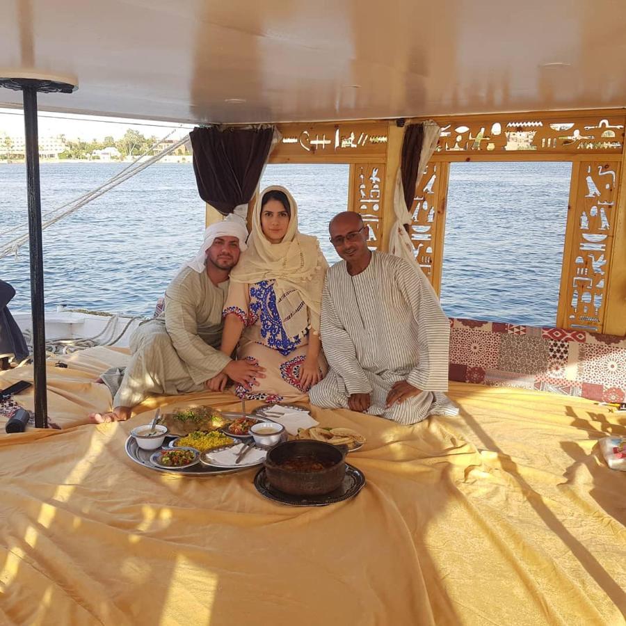 Nile Sunrise Felucca Boat Private Rental Luxor Exterior foto