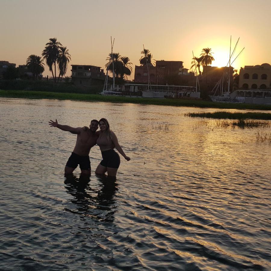 Nile Sunrise Felucca Boat Private Rental Luxor Exterior foto