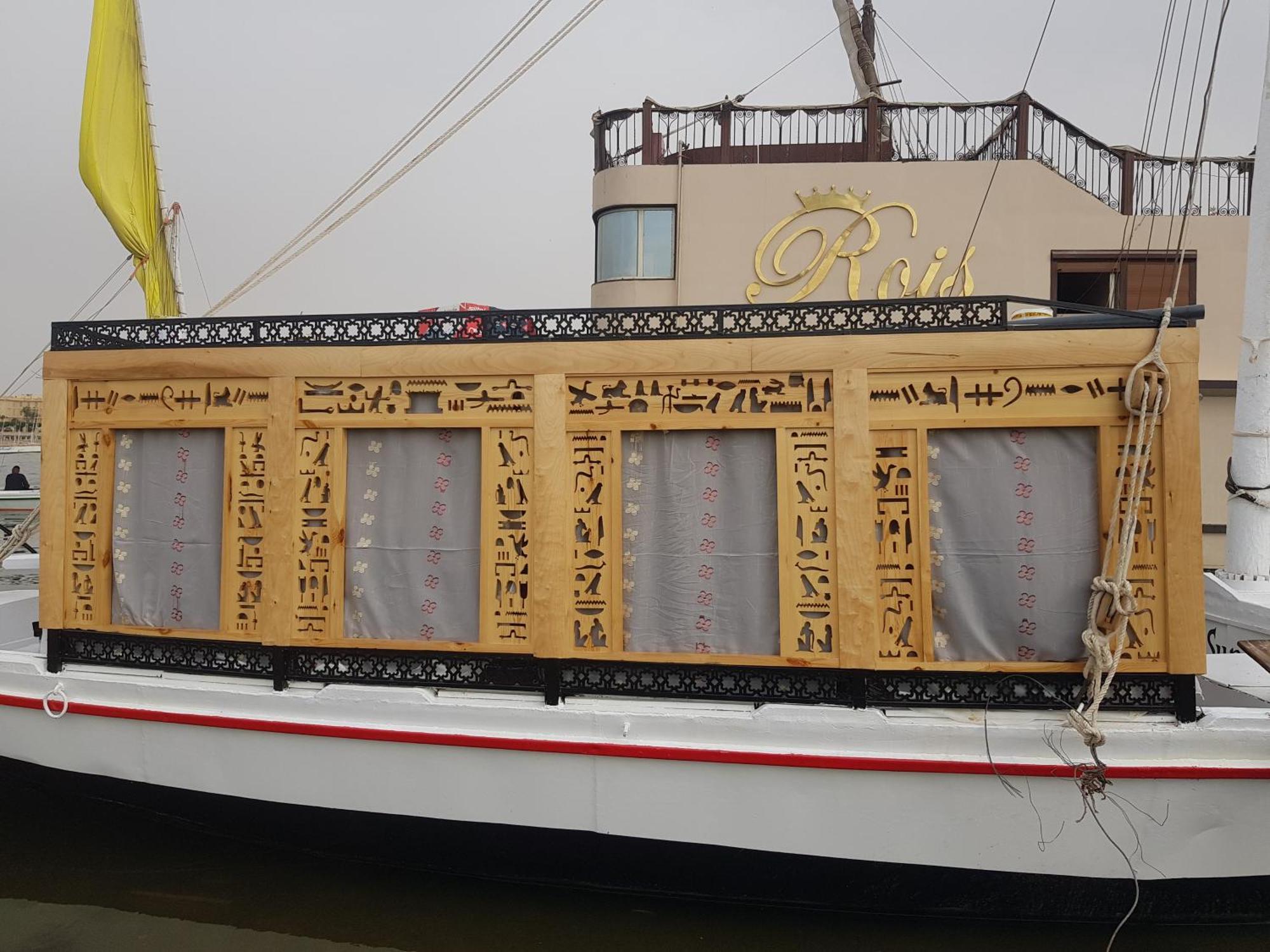 Nile Sunrise Felucca Boat Private Rental Luxor Quarto foto